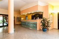 Villaggio Alba Dorata *